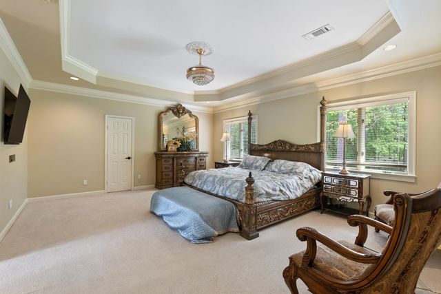 152 Hickory Creek Circle, Little Rock, AR 72212