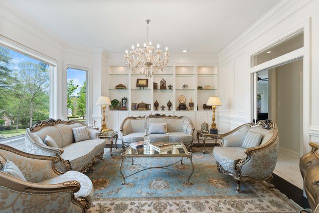 152 Hickory Creek Circle, Little Rock, AR 72212