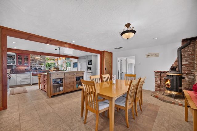 4810 Robledo Dr, Placerville, CA 95667