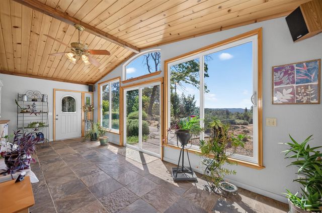 4810 Robledo Dr, Placerville, CA 95667