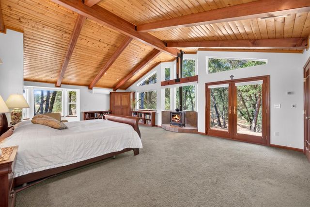 4810 Robledo Dr, Placerville, CA 95667