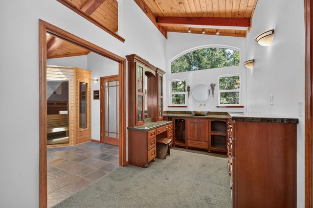 4810 Robledo Dr, Placerville, CA 95667
