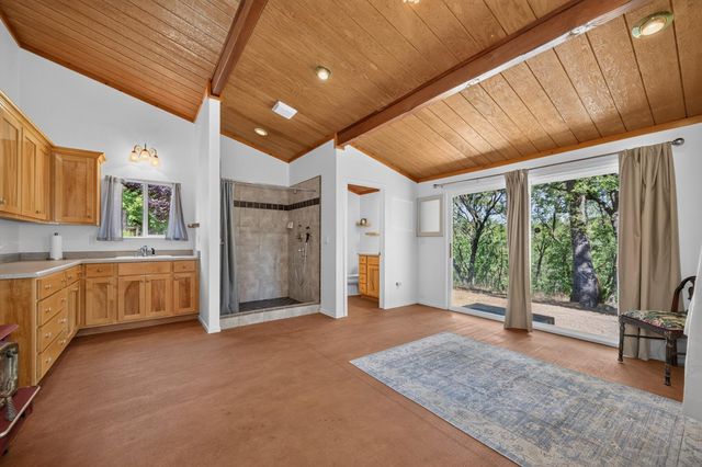 4810 Robledo Dr, Placerville, CA 95667
