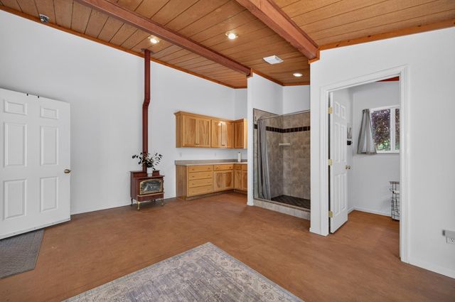 4810 Robledo Dr, Placerville, CA 95667
