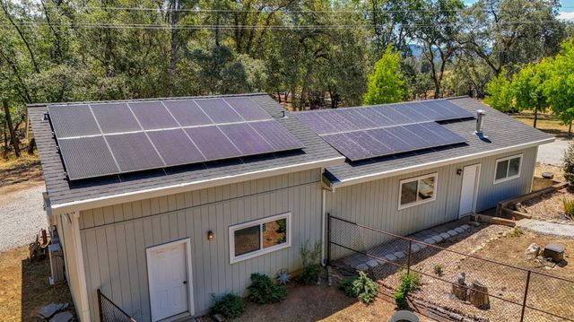 4810 Robledo Dr, Placerville, CA 95667