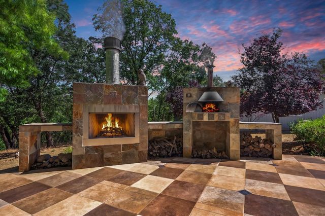 4810 Robledo Dr, Placerville, CA 95667