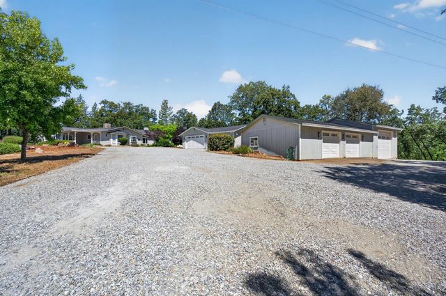 4810 Robledo Dr, Placerville, CA 95667