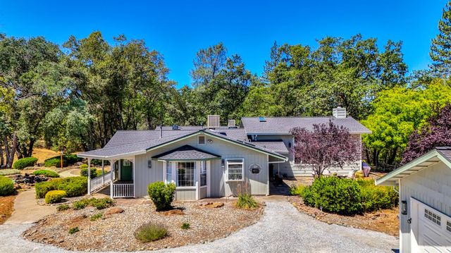4810 Robledo Dr, Placerville, CA 95667