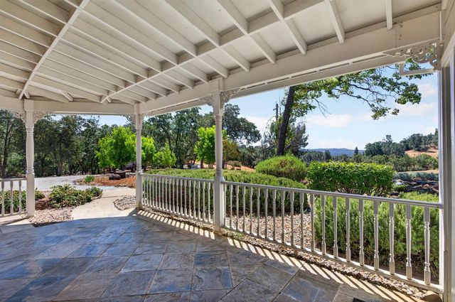 4810 Robledo Dr, Placerville, CA 95667