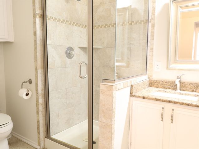 9805 Carmel Valley Drive, Frisco, TX 75035