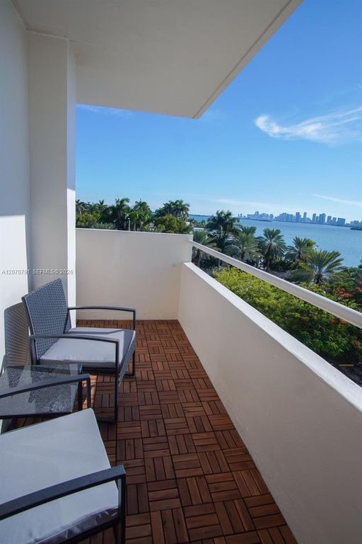 7904 West Drive 501, North Bay Village, FL 33141