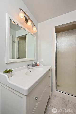 19718 12th Avenue NW, Shoreline, WA 98177