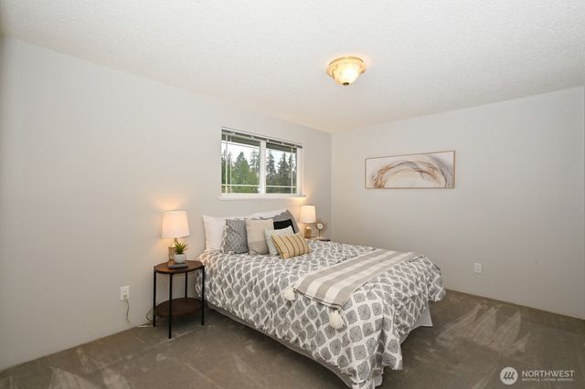 19718 12th Avenue NW, Shoreline, WA 98177