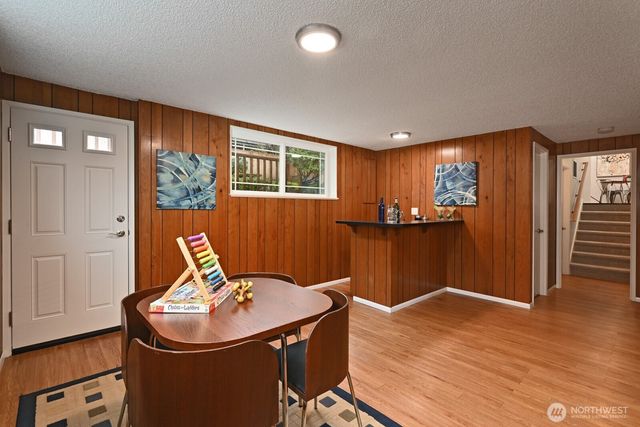 19718 12th Avenue NW, Shoreline, WA 98177