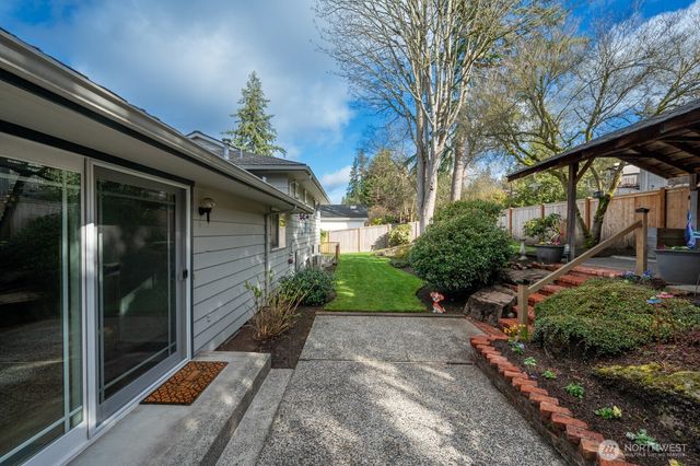 19718 12th Avenue NW, Shoreline, WA 98177
