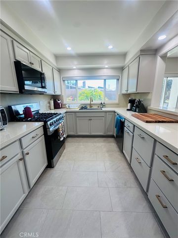 14314 De Alcala, La Mirada, CA 90638