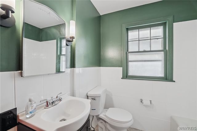 2635 Porter Road, Niagara Falls, NY 14305