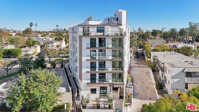 1110 S Spaulding Avenue PH3, Los Angeles, CA 90019