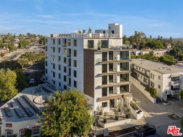 1110 S Spaulding Avenue PH3, Los Angeles, CA 90019