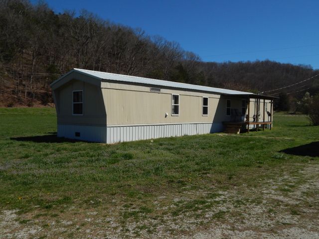 6223 Beech Creek Rd, Clifton, TN 38425