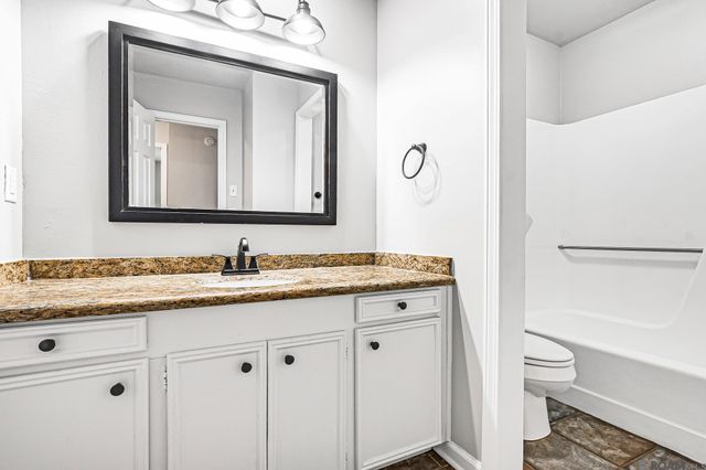 12805 Ina Dr, Walker, LA 70785