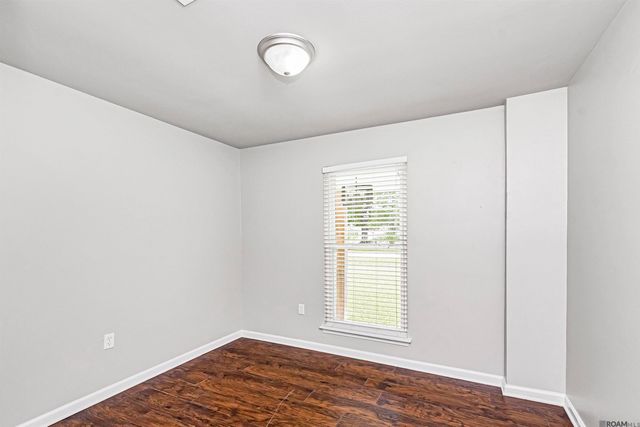 12805 Ina Dr, Walker, LA 70785