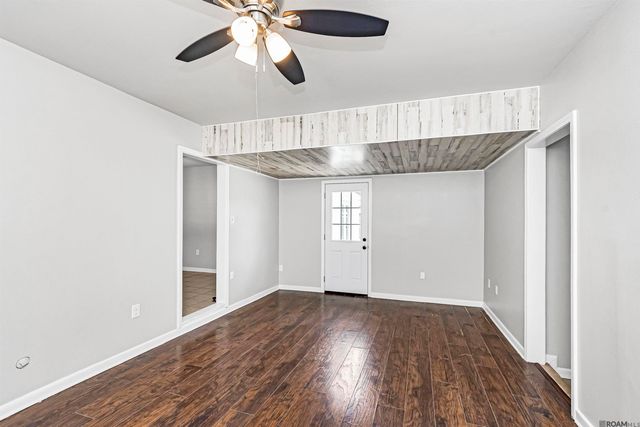 12805 Ina Dr, Walker, LA 70785