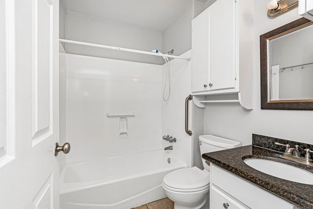 12805 Ina Dr, Walker, LA 70785