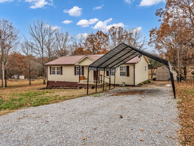 4055 Erin Rd, Mc Ewen, TN 37101