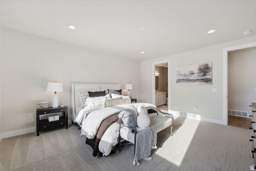 Image 14 of property listing at 867 W BEEK CIR #176, Heber City, UT 84032