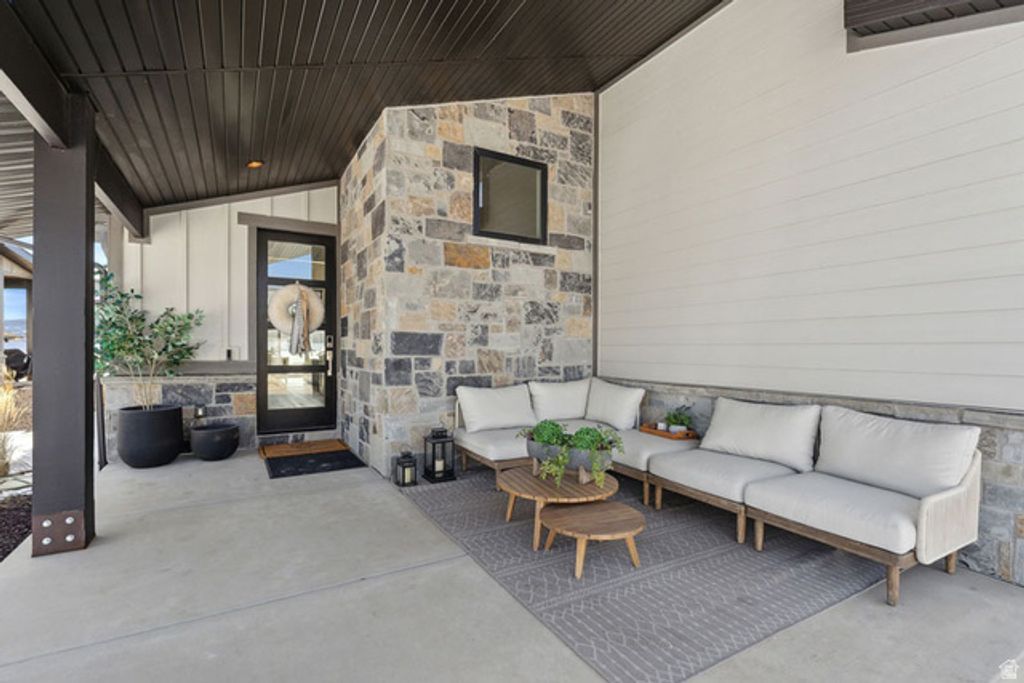 Image 25 of property listing at 867 W BEEK CIR #176, Heber City, UT 84032