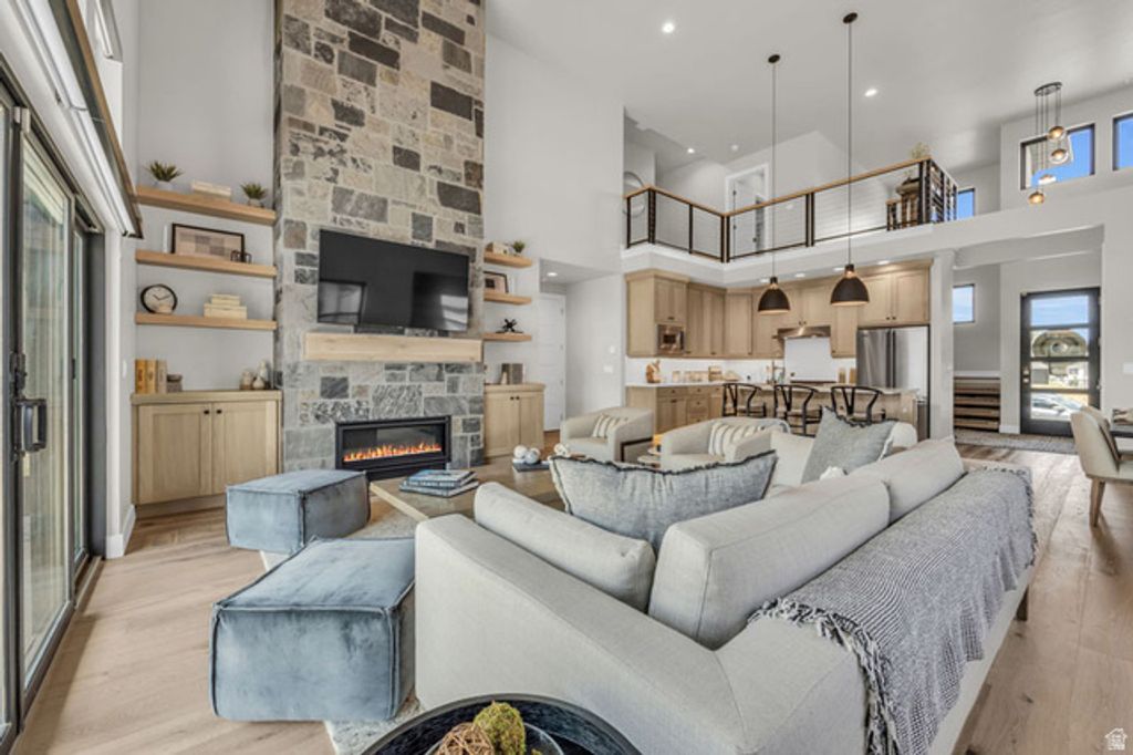 Image 4 of property listing at 867 W BEEK CIR #176, Heber City, UT 84032
