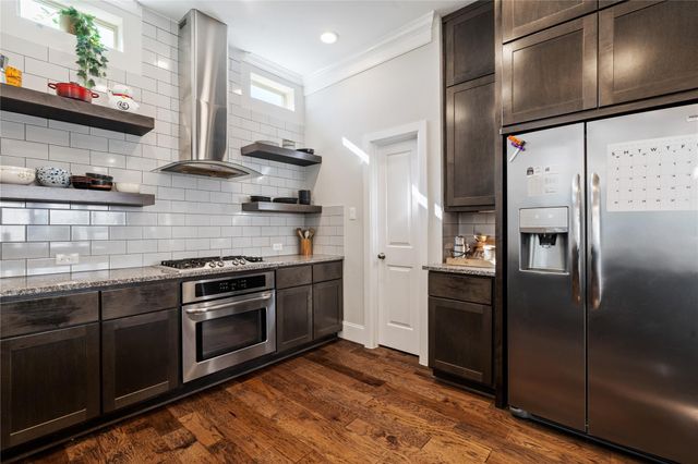 6759 Highclere Manor Lane, Houston, TX 77055