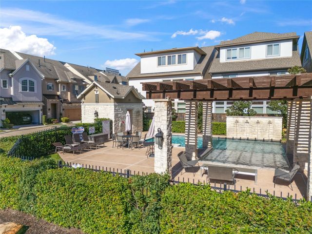 6759 Highclere Manor Lane, Houston, TX 77055