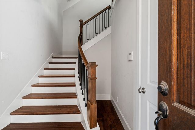 6759 Highclere Manor Lane, Houston, TX 77055