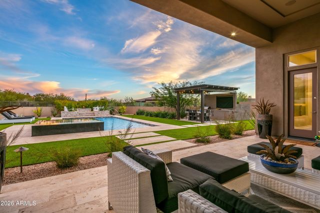 8555 E EAGLE CLAW Drive, Scottsdale, AZ 85266