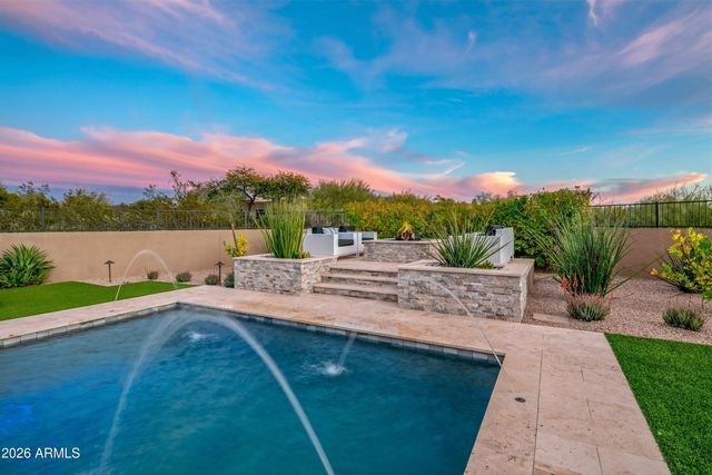 8555 E EAGLE CLAW Drive, Scottsdale, AZ 85266