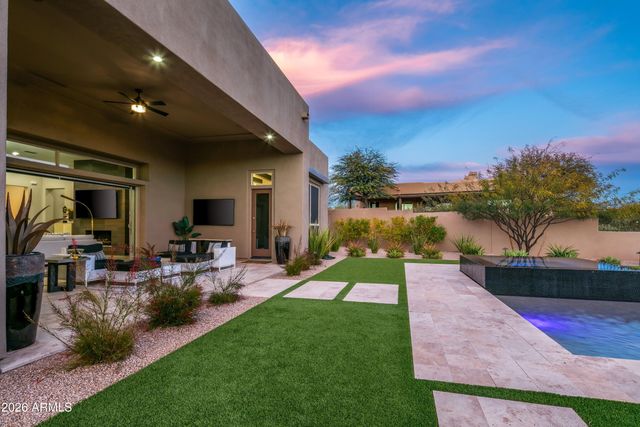 8555 E EAGLE CLAW Drive, Scottsdale, AZ 85266