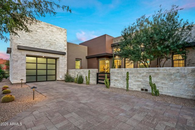 8555 E EAGLE CLAW Drive, Scottsdale, AZ 85266