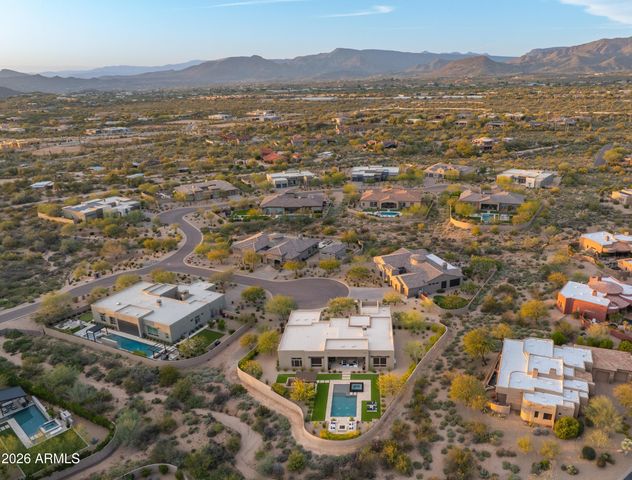 8555 E EAGLE CLAW Drive, Scottsdale, AZ 85266