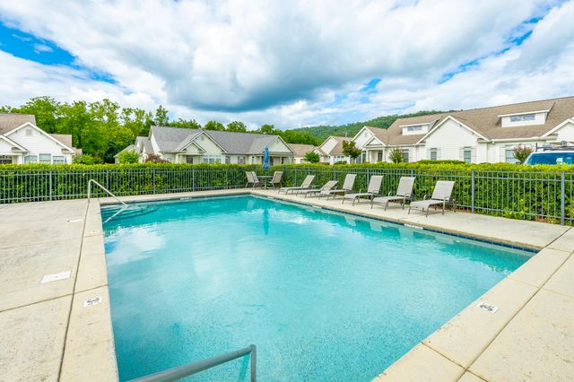 9551 Collier Place, Ooltewah, TN 37363