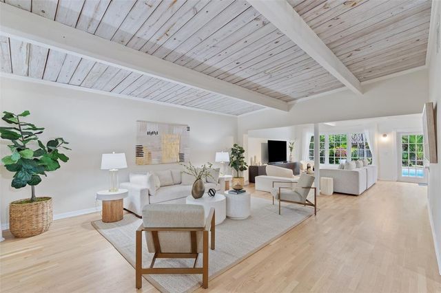 1900 Admirals Way, Fort Lauderdale, FL 33316