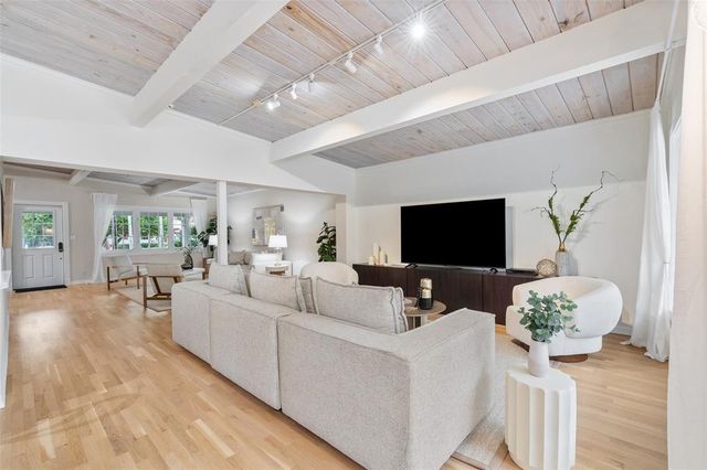 1900 Admirals Way, Fort Lauderdale, FL 33316