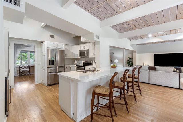 1900 Admirals Way, Fort Lauderdale, FL 33316