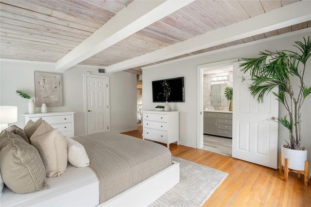 1900 Admirals Way, Fort Lauderdale, FL 33316