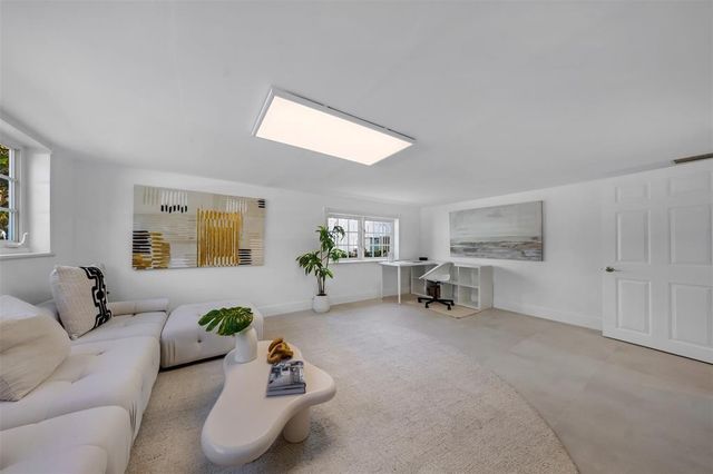 1900 Admirals Way, Fort Lauderdale, FL 33316