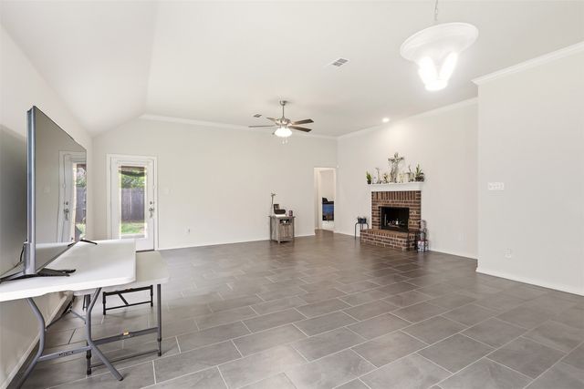 1924 CARRINGTON, Glenn Heights, TX 75154