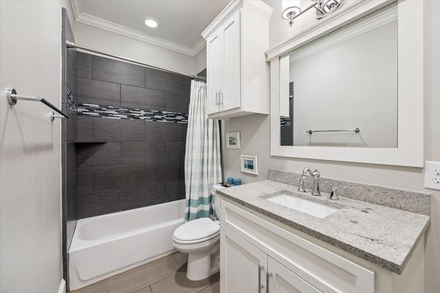 1730 Hollister Street, Houston, TX 77055