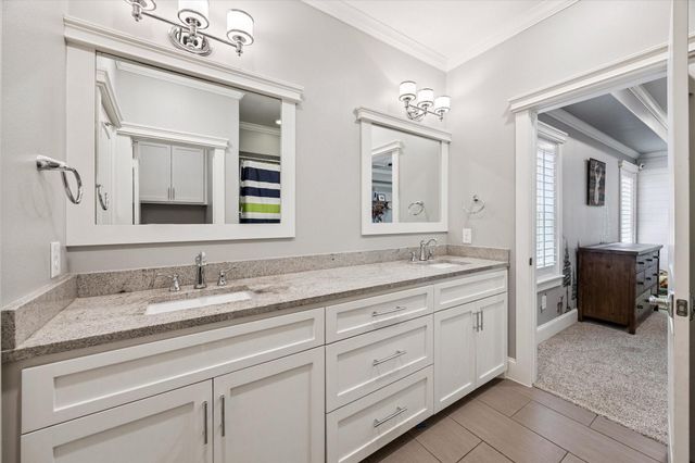 1730 Hollister Street, Houston, TX 77055