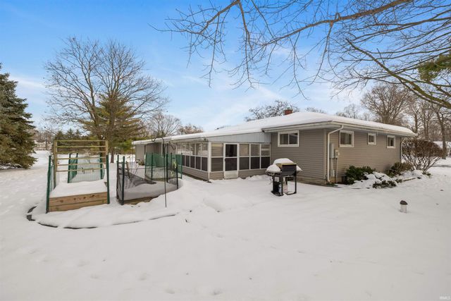 214 Betz Road, Auburn, IN 46706